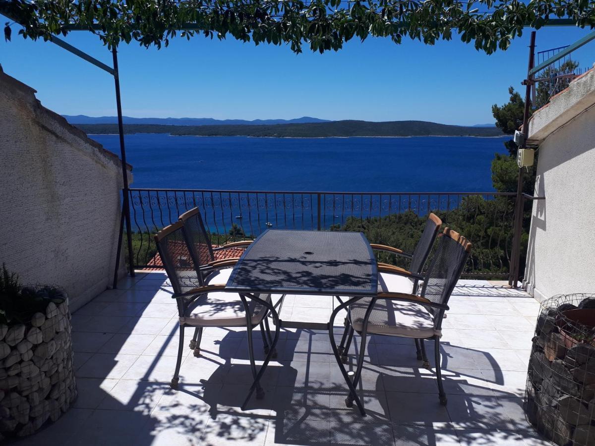 Apartments With A Parking Space Zavala, Hvar - 8912 Exterior foto